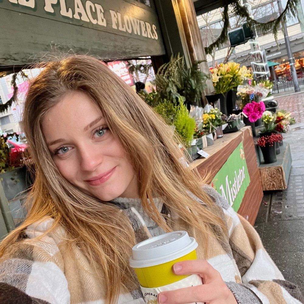 Meet your Posher, Kelli